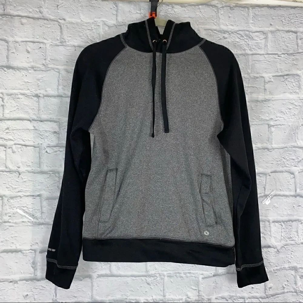 Xersion drawstring hoodie with front pocket grey and black size Small men